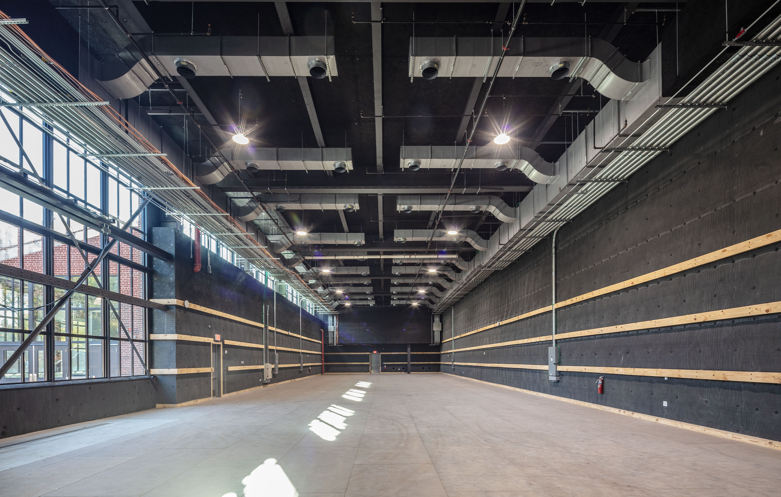 Stage 32 at Steiner Studios