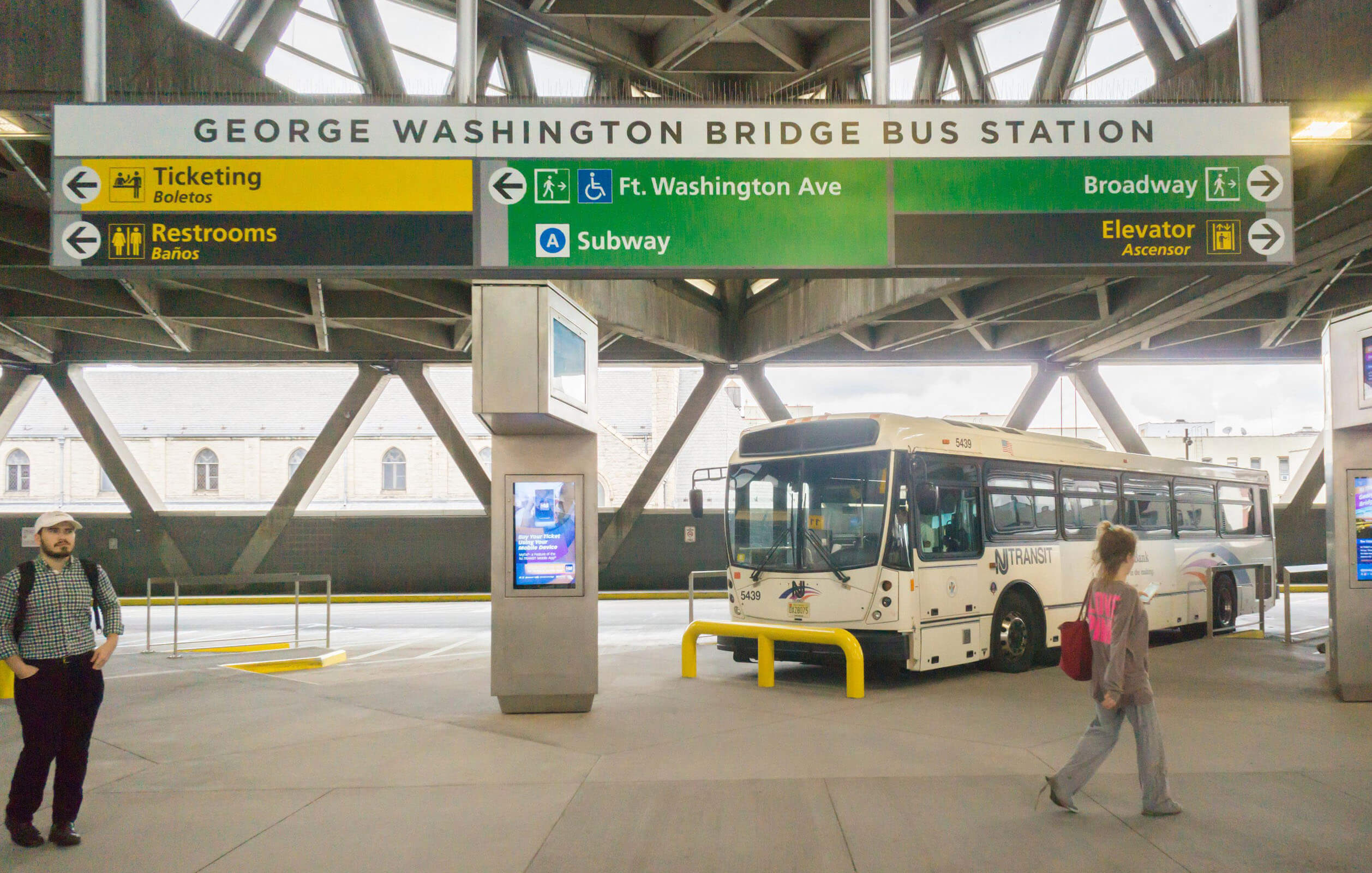Bus pulling into terminal at the GWB Bus Station